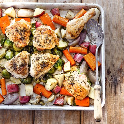 Roast chicken and vegetables together without a soggy mess News